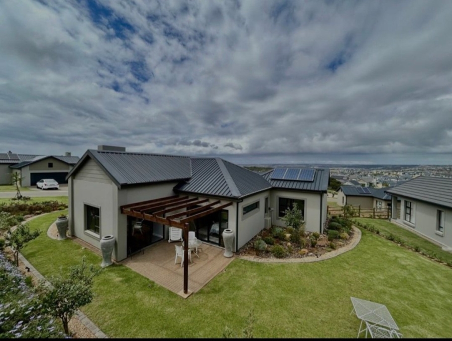 2 Bedroom Property for Sale in Hartland Lifestyle Estate Western Cape